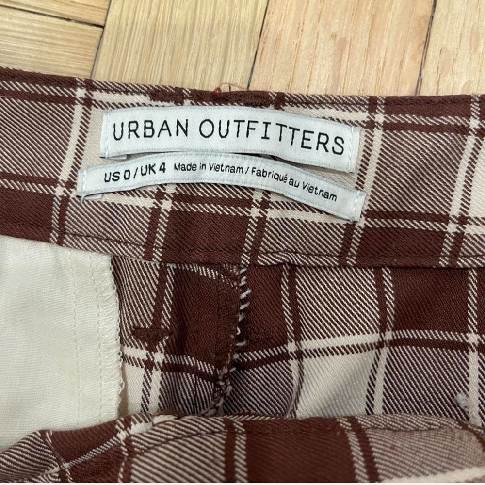 Plaid brown and cream pants - Picture 3 of 3